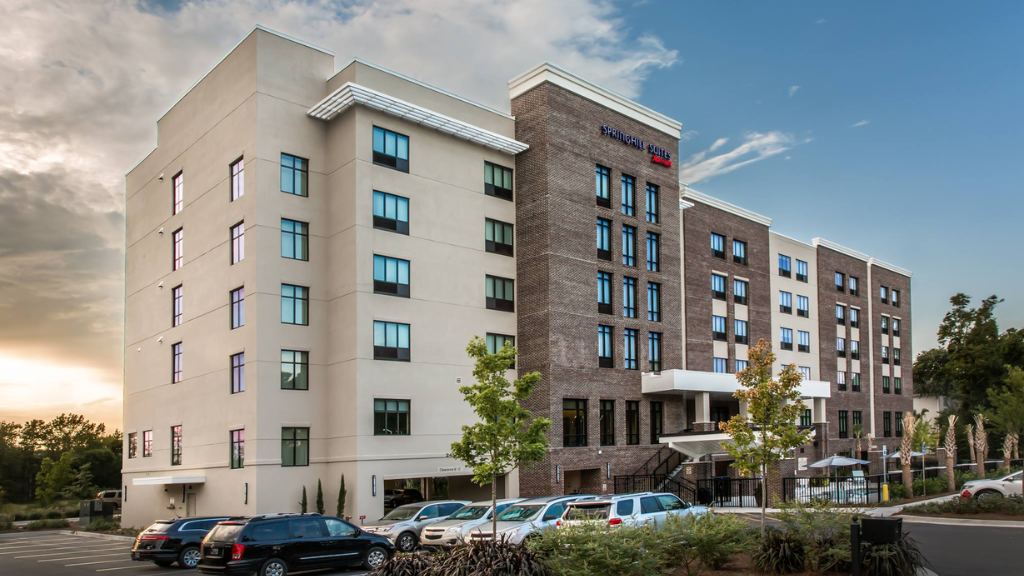 SPRINGHILL SUITES BY MARRIOTT